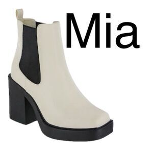 (F1) Mia Dru Platform Bootie, Women's Size 8.5